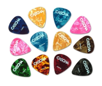 Guitar Pick Set - 12 hochwertige Plektren aus Celluloid