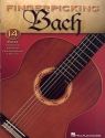 Fingerpicking Bach for guitar in standard notation and tablature